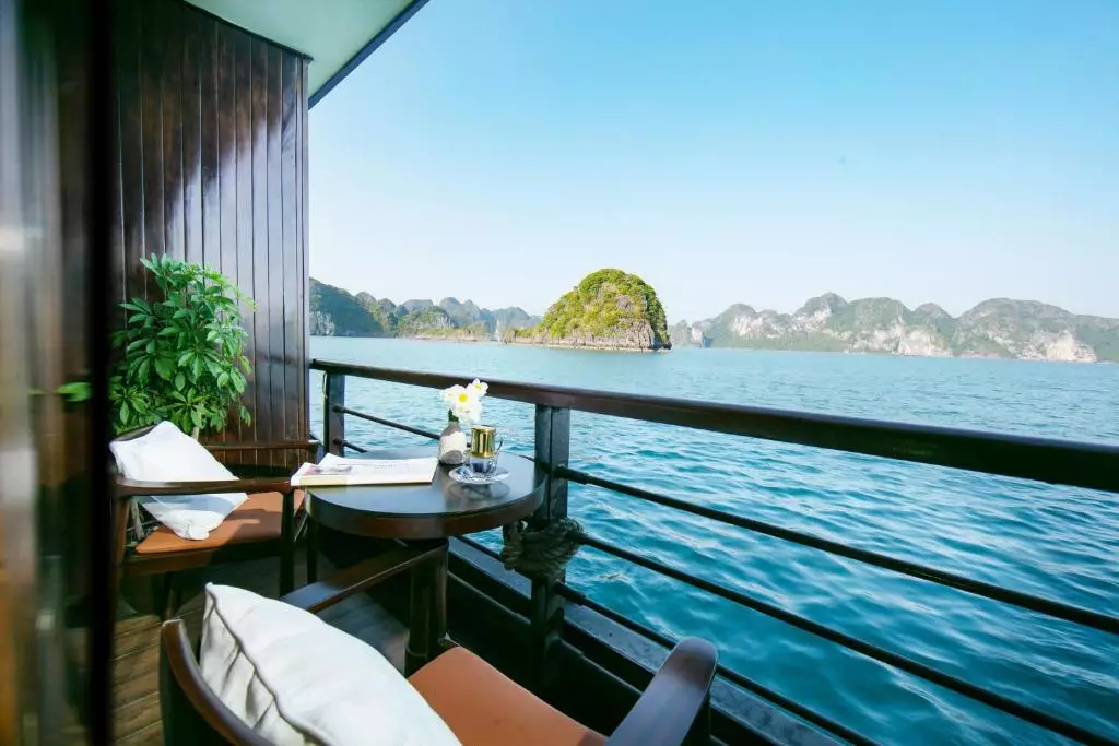 Peony Cruises